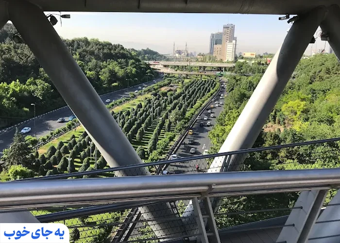 پل طبیعت تهران مترو